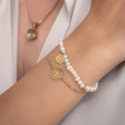 Lucky White fresh-water Pearls, Gold Lucky Bracelet